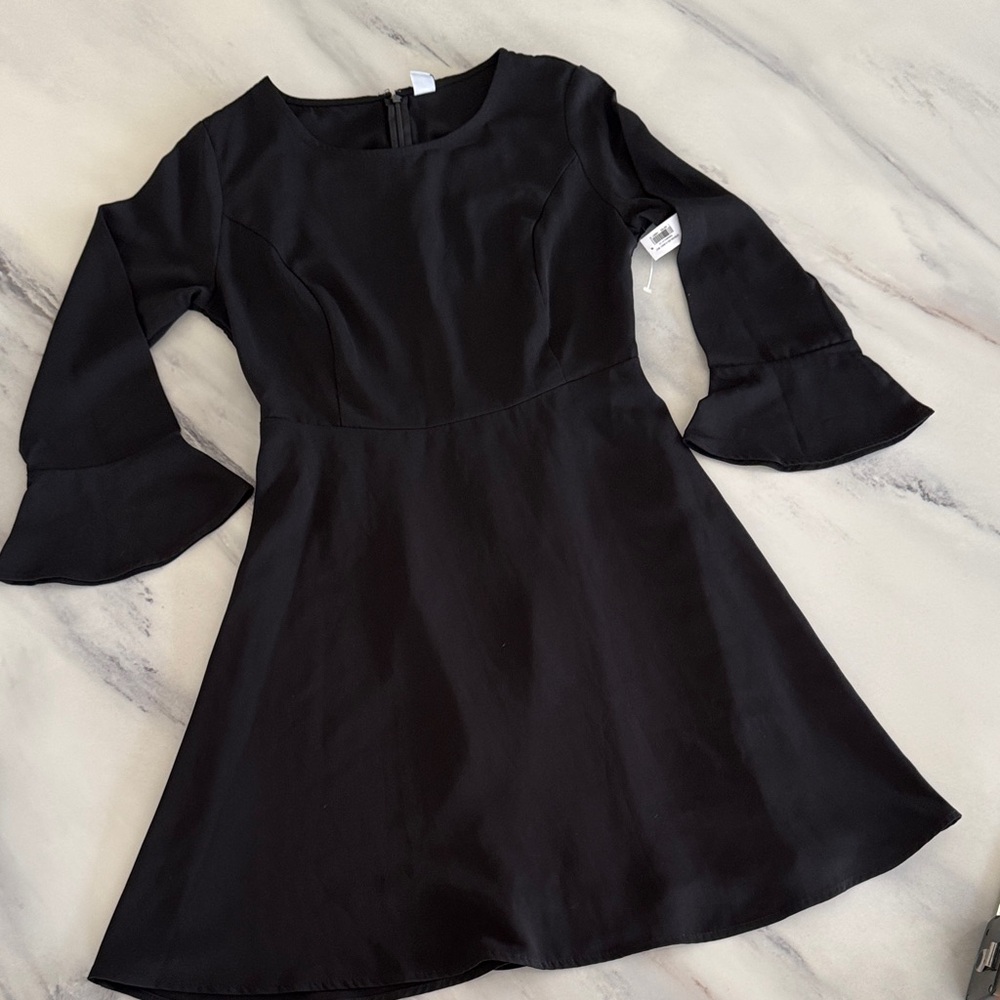 OLD NAVY NWT Womens Elegant Black Dress - size S